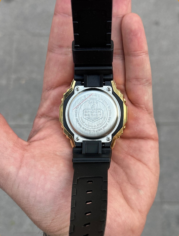 ساعت مردانه جیشاک مدل Gm-2100
